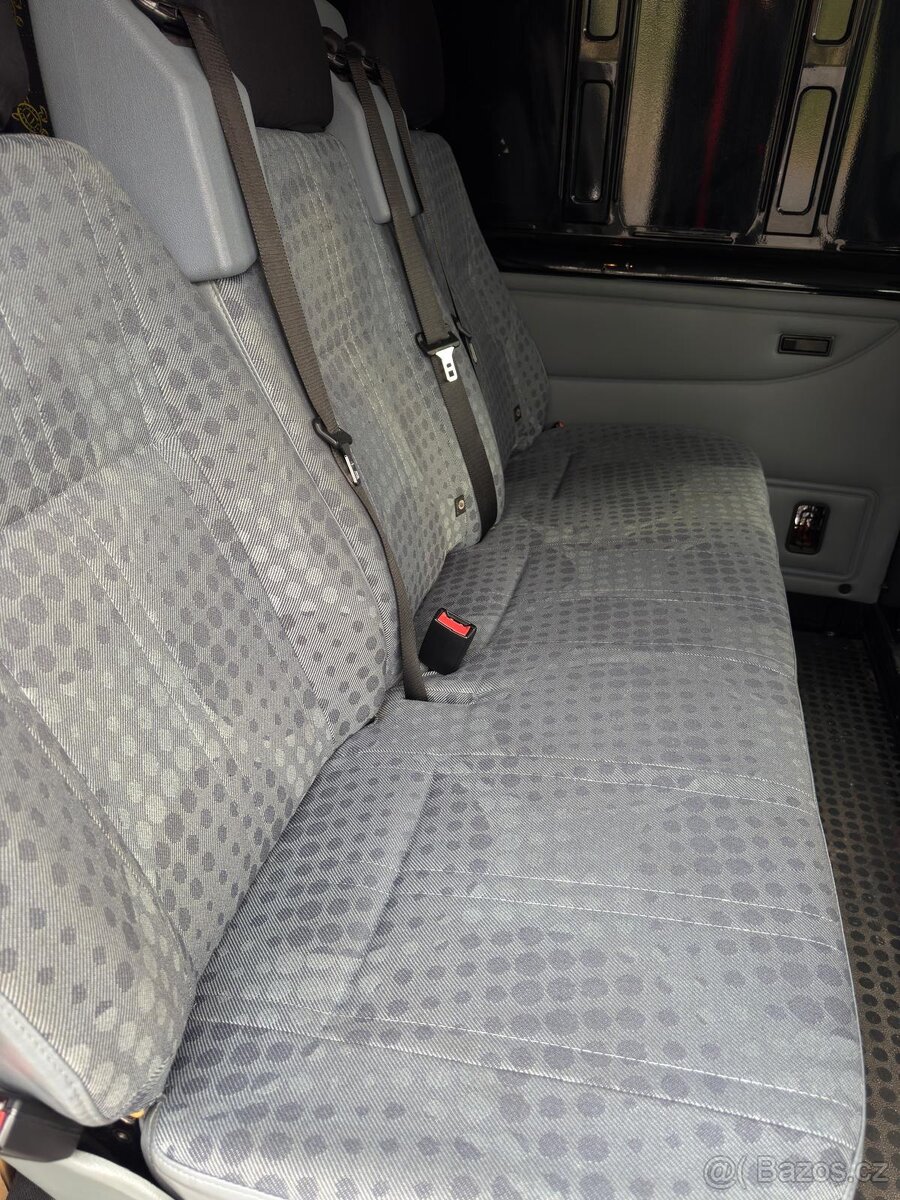 Ford-Transit Sport - 13