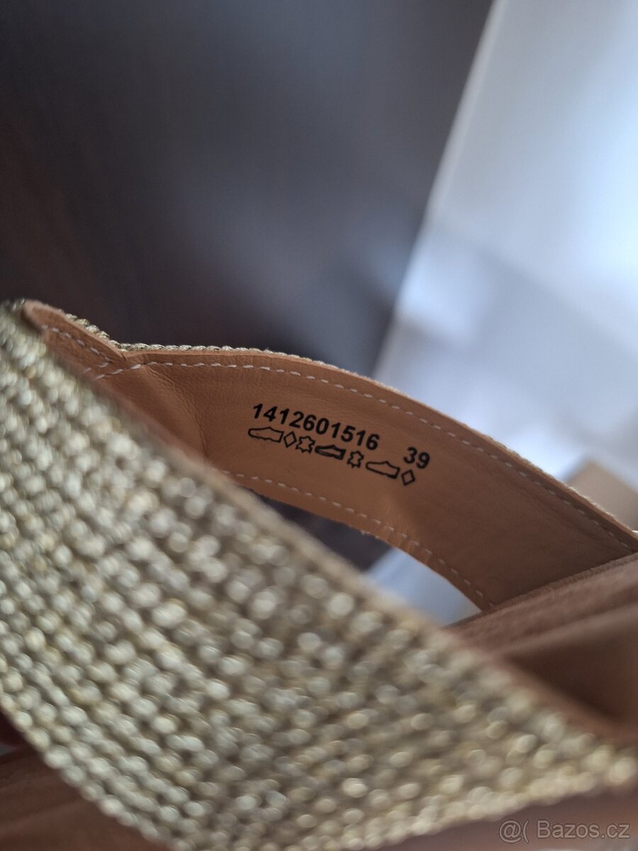 Nove kozene zlate bezove sandalky nazouvaky Lazzarini - 13