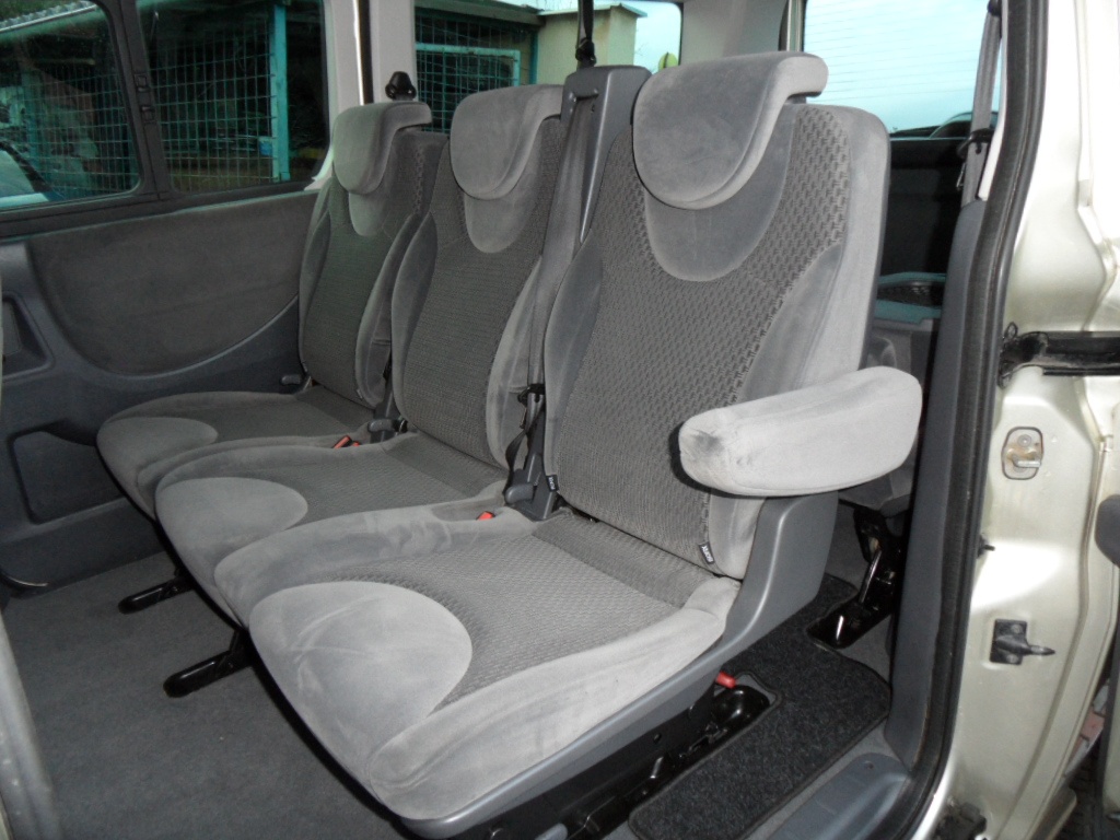 Citroen Jumpy 2.0 HDi,Exclusive,zak. ČR,1.maj,serv.knížka - 13