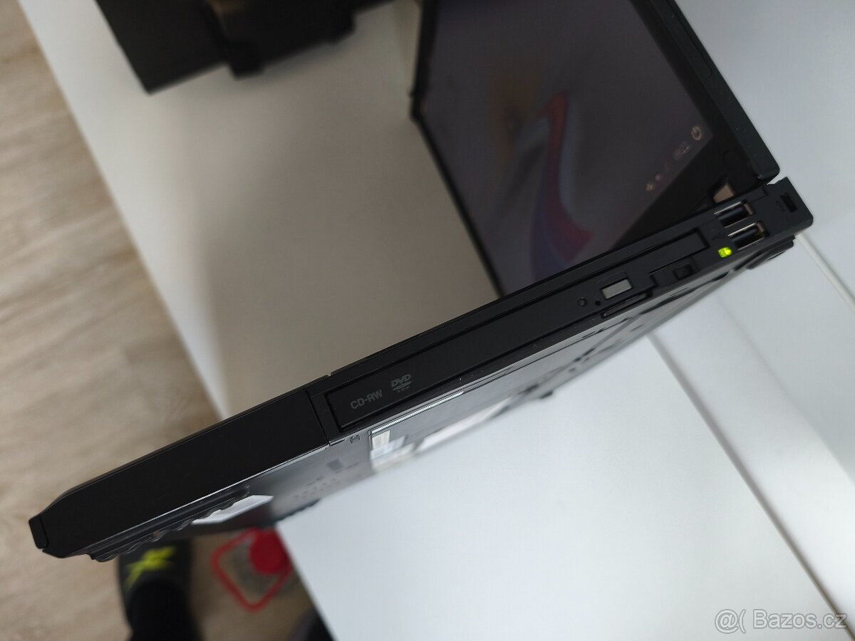 IBM / Lenovo ThinkPad T60 - 13