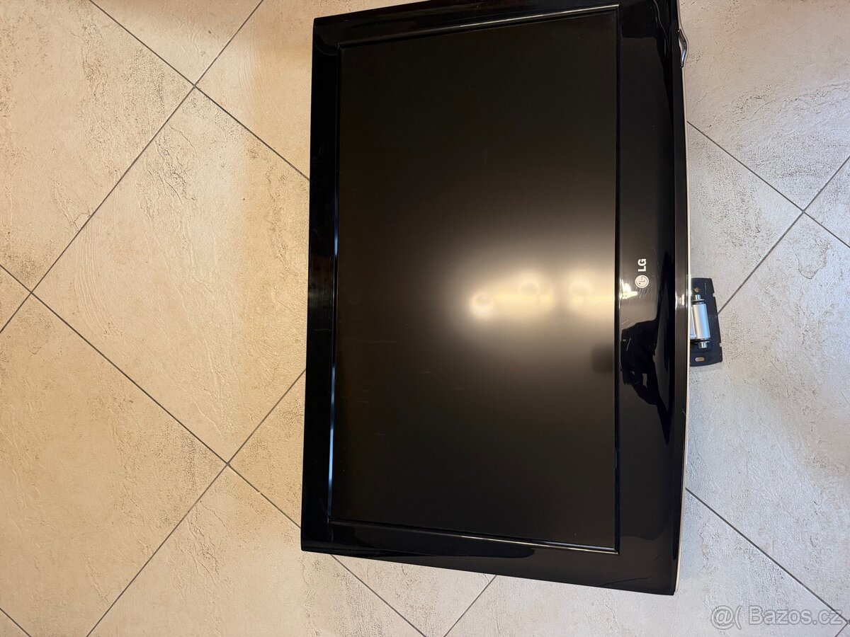 TV LG 32LH3000 - 13