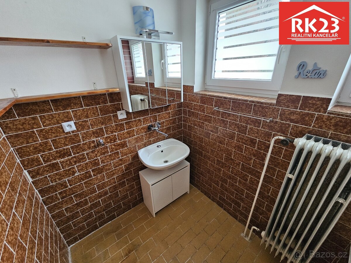 Prodej, Byt 3+1 + lodžie + garáž, Mariánské Lázně, ul. třída - 13