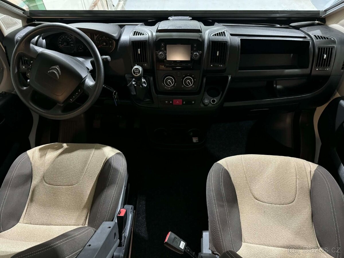 Obytný automobil Citroen Jumper VanTourer Knaus - 13