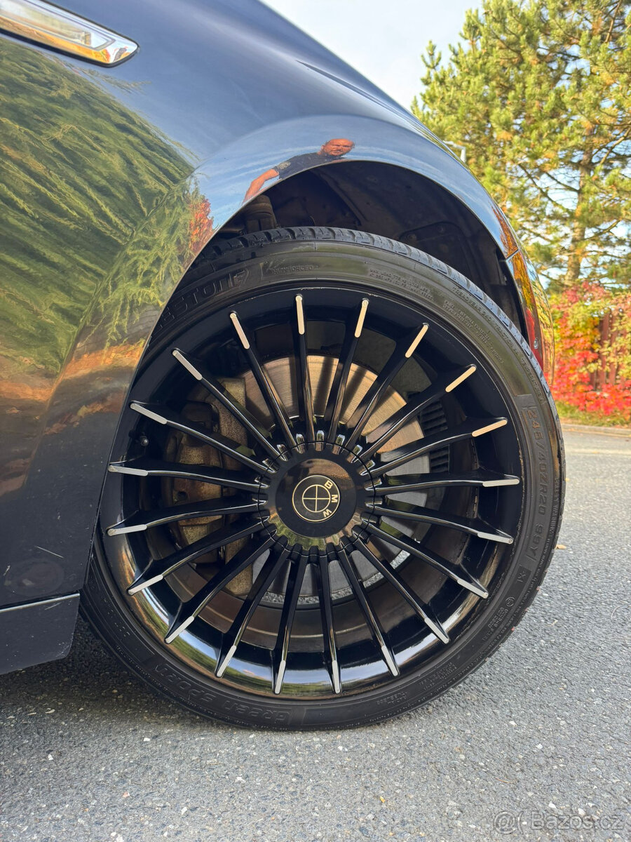 BMW 550i GT, V8 M-POWER, originál M. - 13