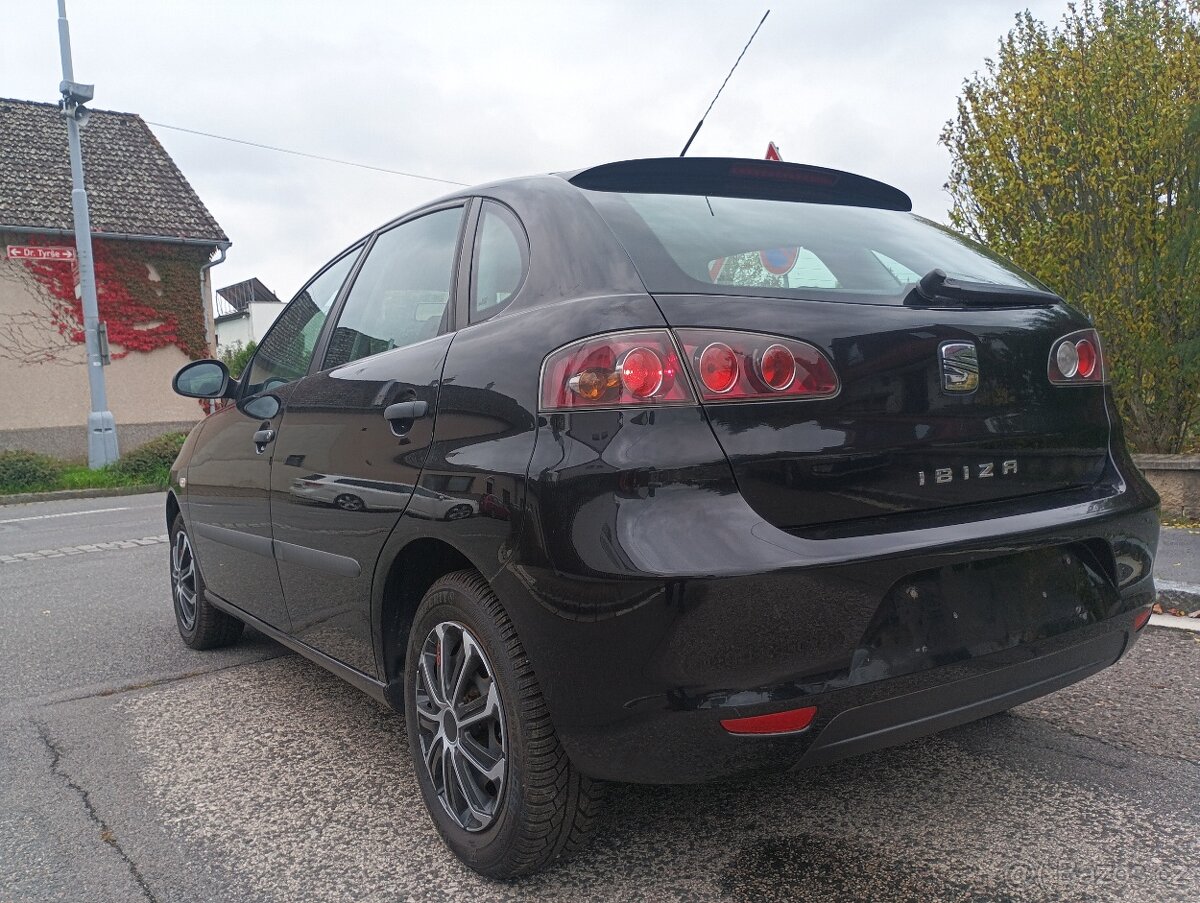 Seat Ibiza 1.2 rok výroby 2008 - 13