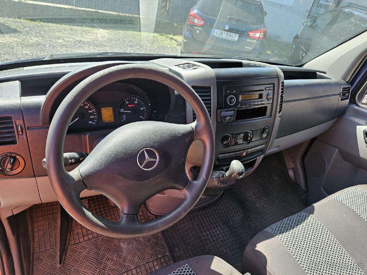 MERCEDES BENZ SPRINTER 209CDI 1 MAJITEL MB CZ KOUPENO - 13
