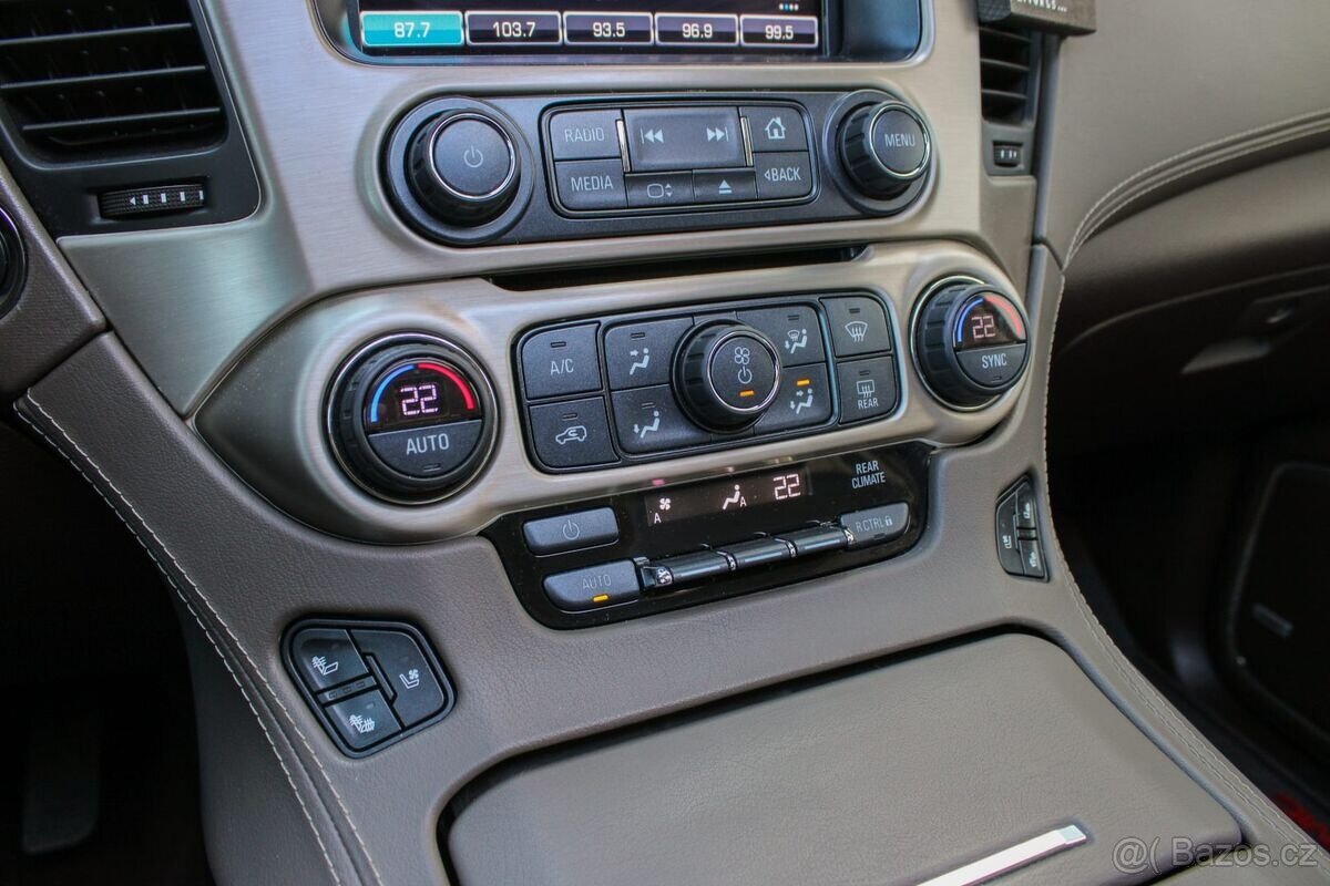 GMC Yukon Denali 6.2 V8 - 13
