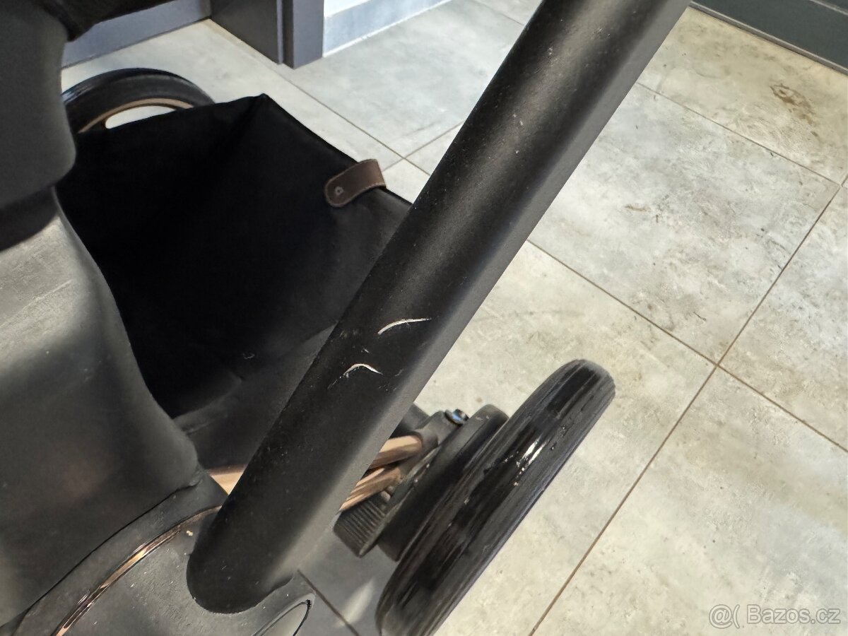 Cybex ePriam - 13