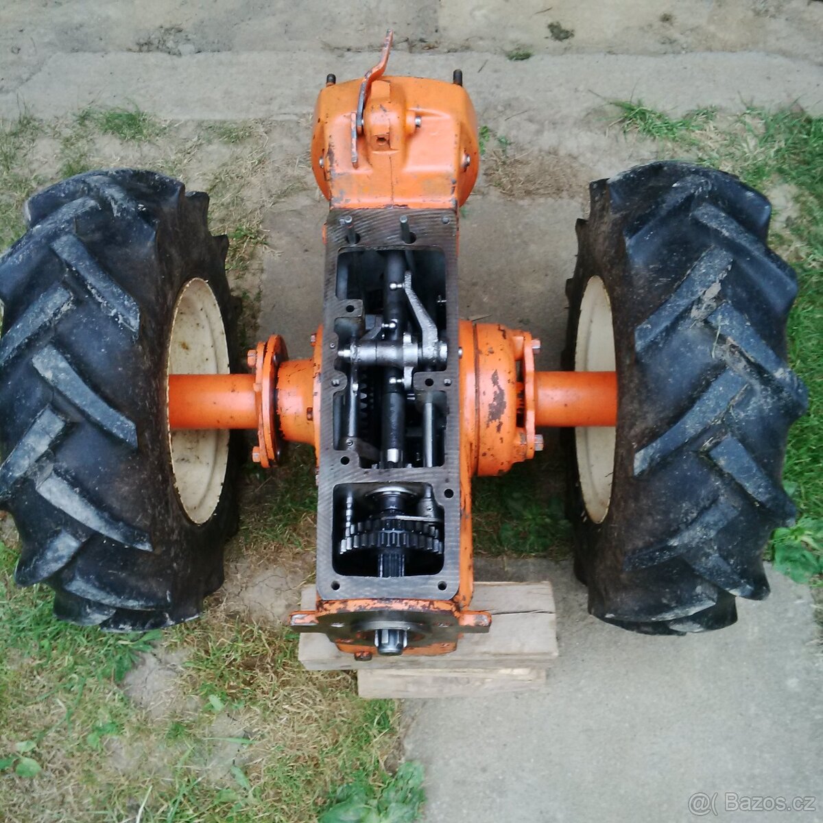 Malotraktor fréza německý Holder E9 s příslušenstvím - 13