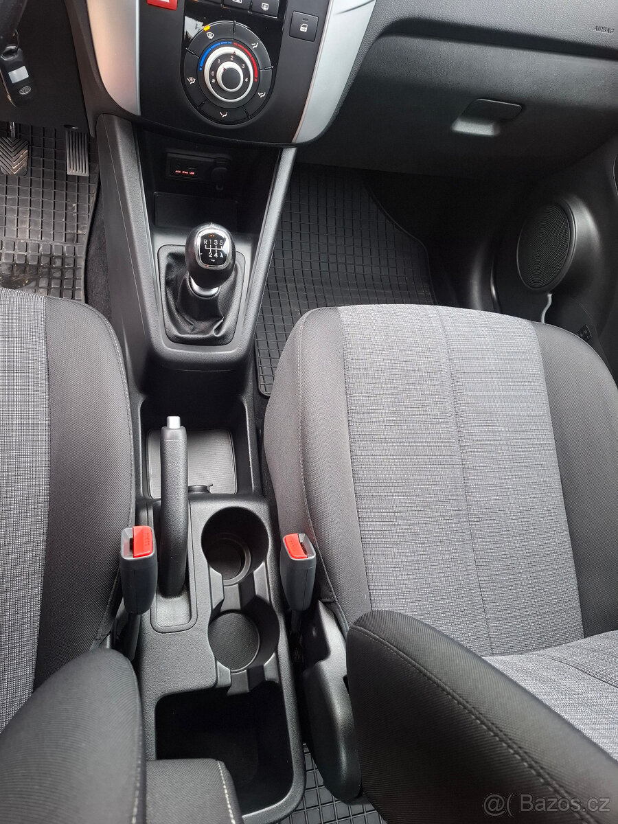 Kia Venga 1.6 CVVT 92kW 2010 klima - 13