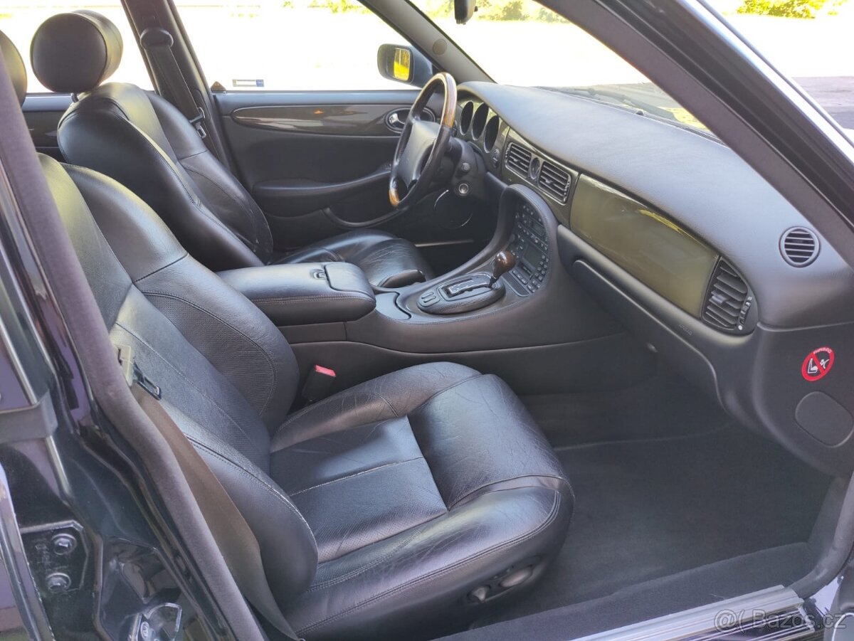 Jaguar XJ V8 SUPERCHARGED 118tkm / 267kW / - 13