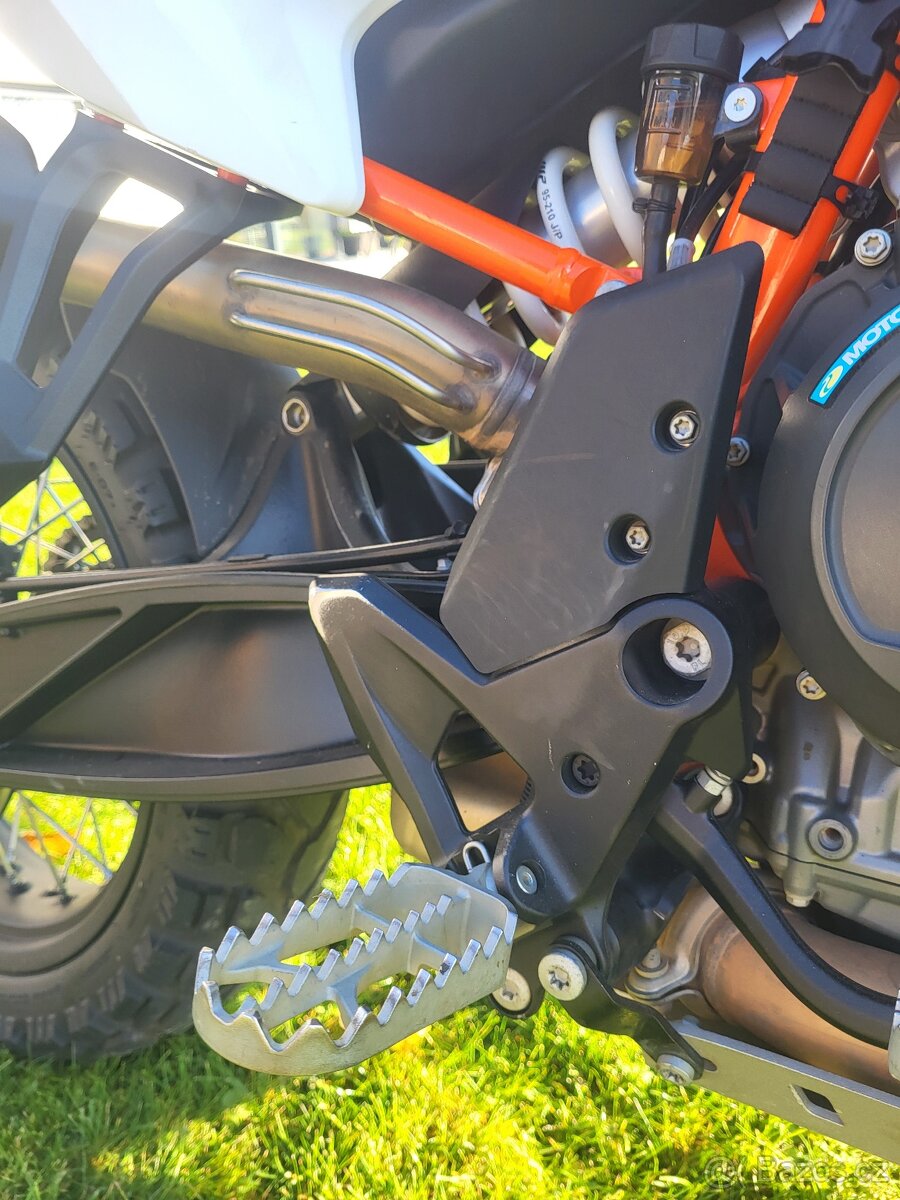 KTM 890 ADVENTURE R - 13