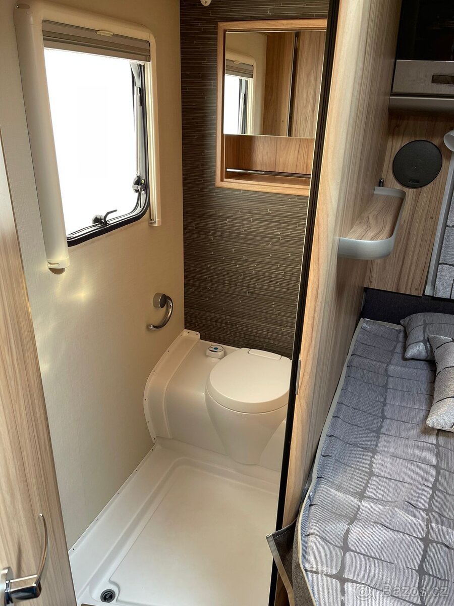 Hymer Eriba Nova - 13