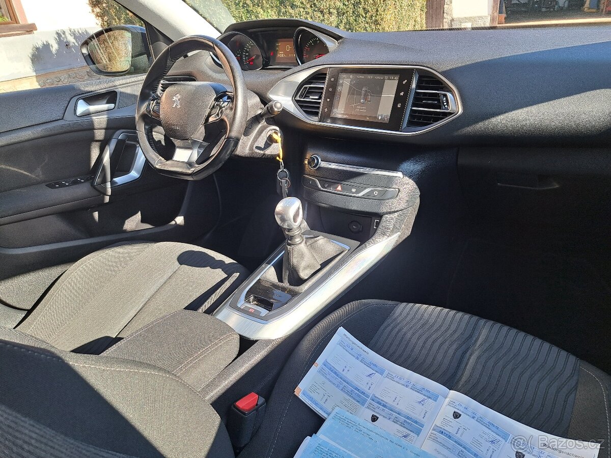 Peugeot 308 2.0HDi 110blue - 13