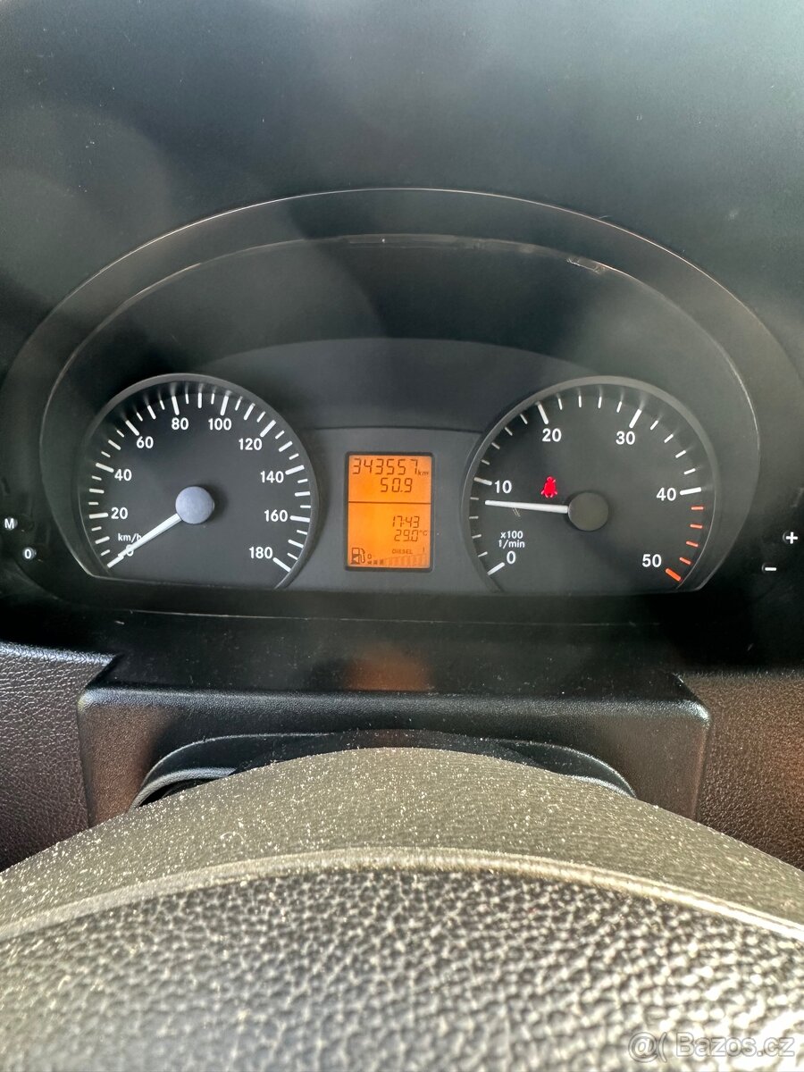 Mercedes Sprinter 313 2,2CDi 2016 nehavarovaný - 13