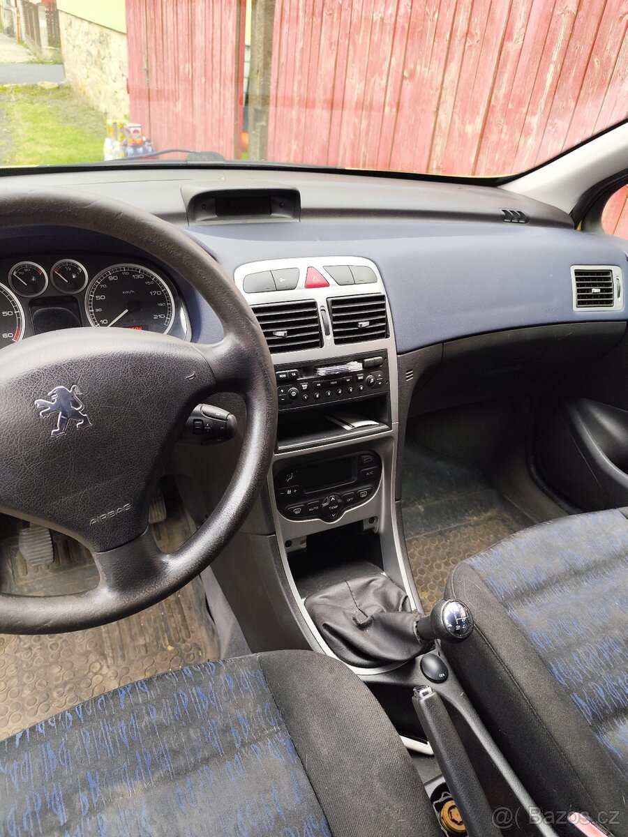 Peugeot 307 SW - 13