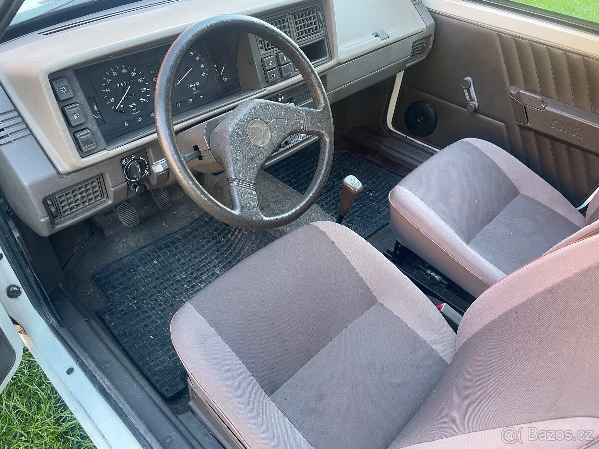 Škoda favorit druhý majitel - 13