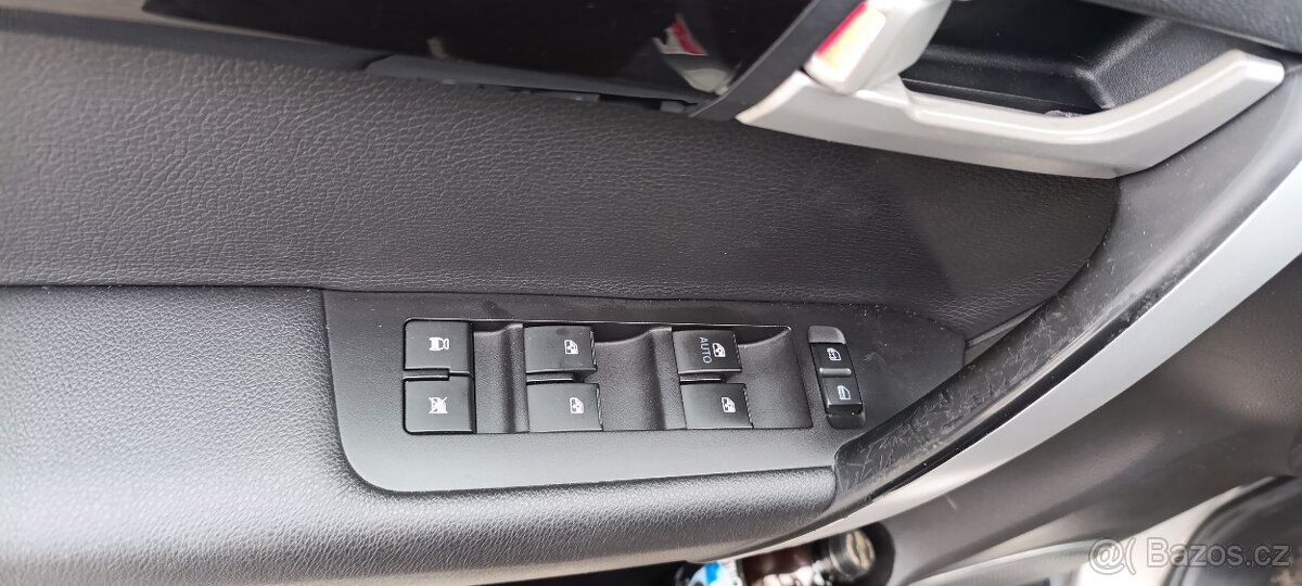 Chevrolet Captiva 2.4 123kw LPG Automat 4x4 SLEVA - 13