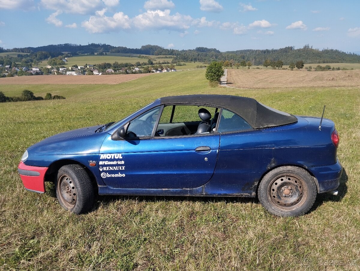 Renault Megane Cabrio 1.6 16 79KW - 13