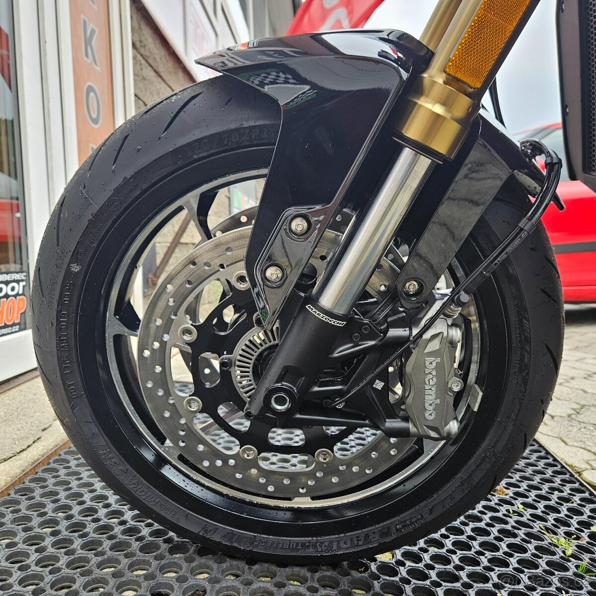 QJMOTOR SRK 600, PŘEDVÁDĚCÍ, ČR - 13
