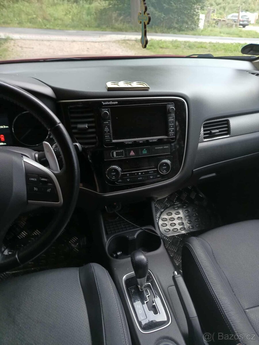 Mitsubishi outlander - 13