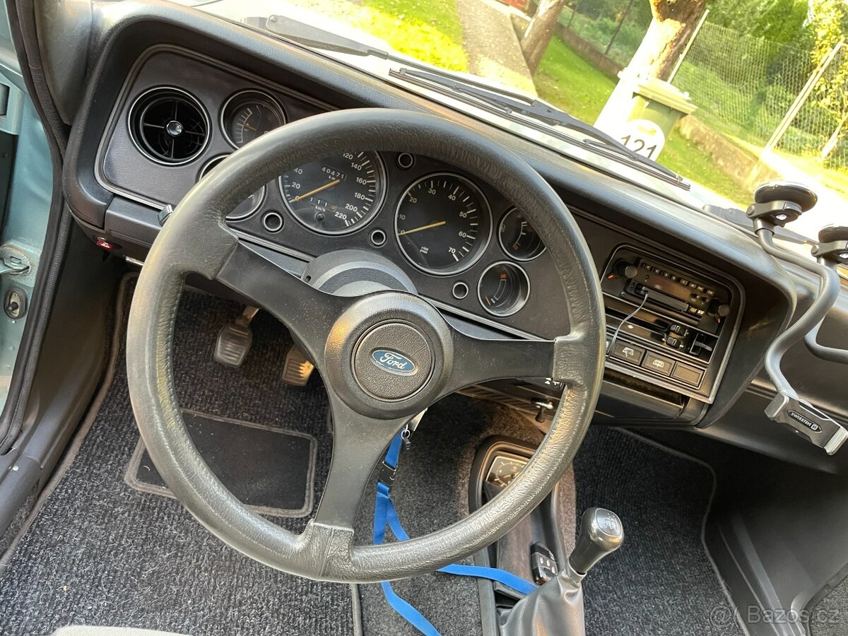 Ford Capri MK3 2.8 injection V6 - 13