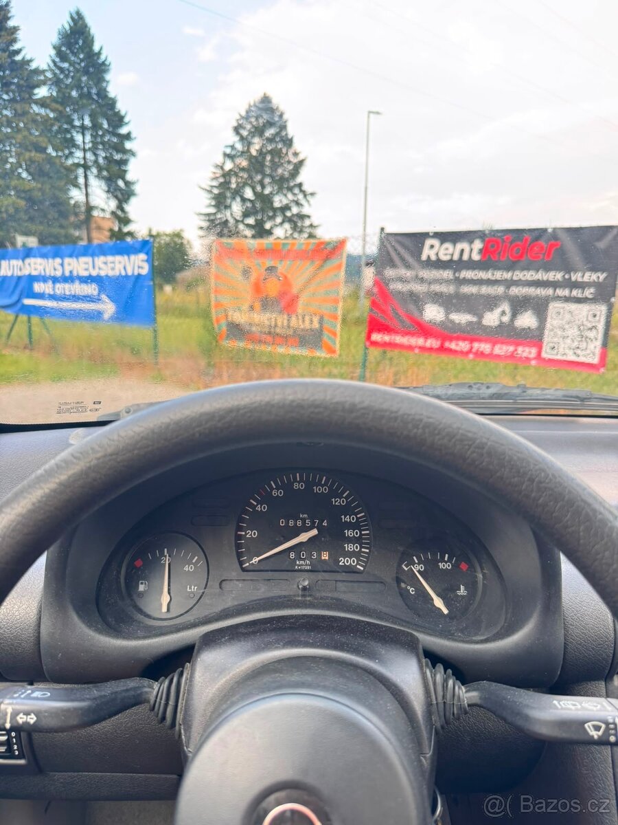 Opel Corsa 1.2 najeto 88 600km - 13