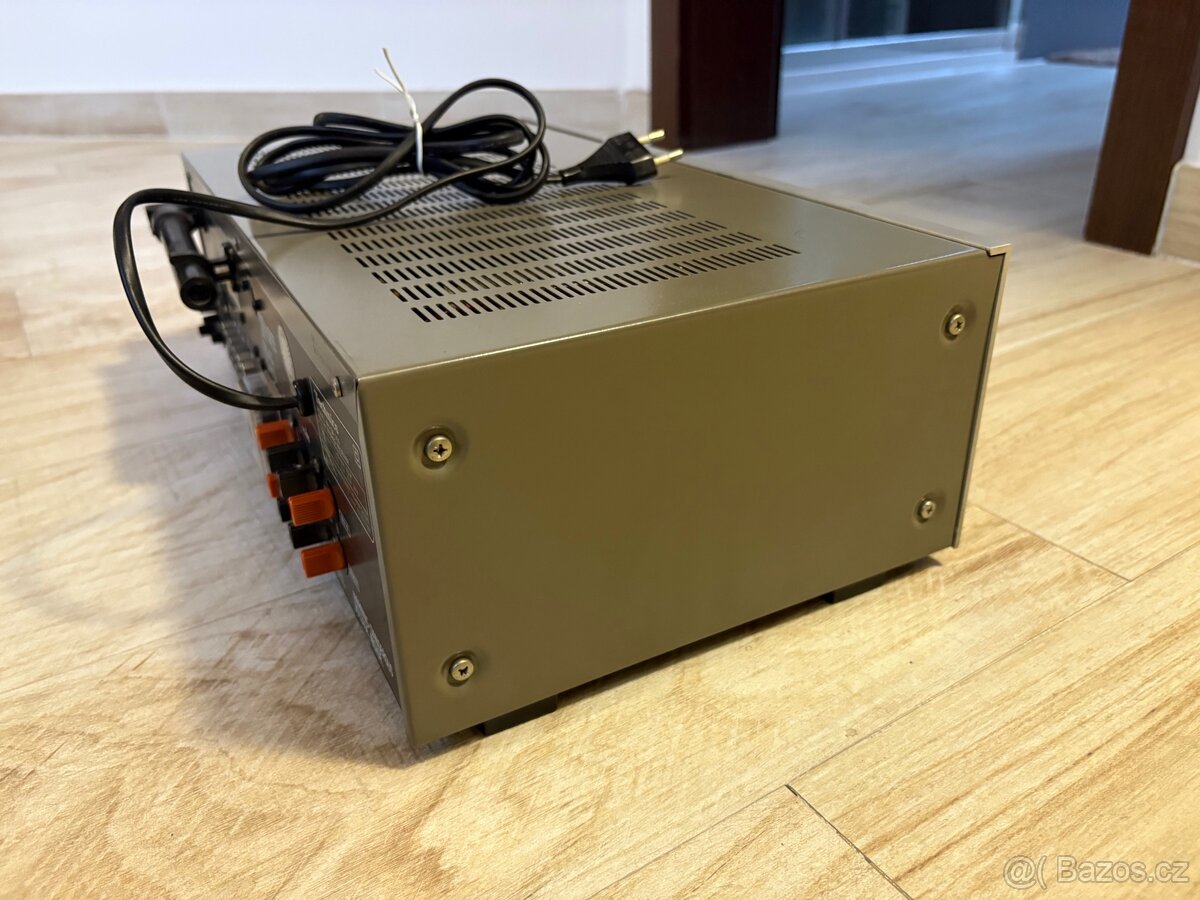 Technics SA-303 Stereo Receiver FM/AM - 13