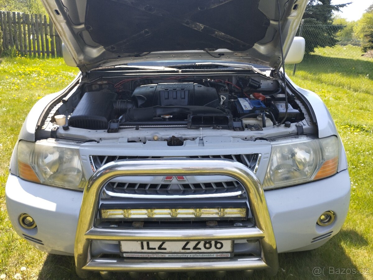 Prodám vozidlo Mitsubishi Pajero - 13