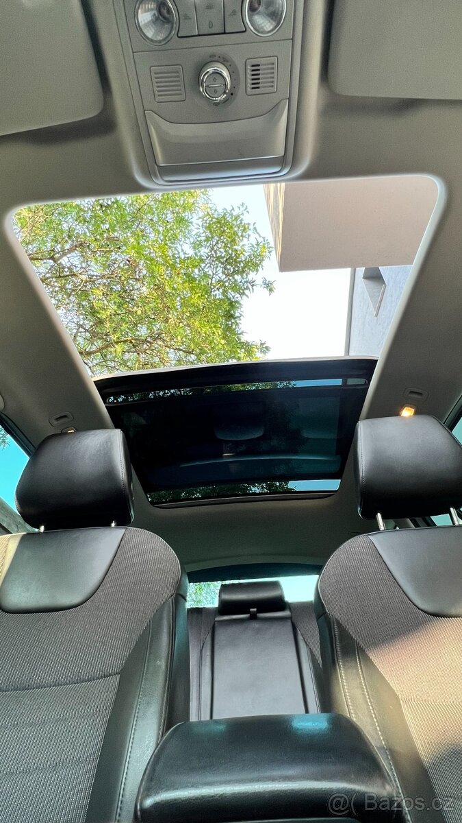 Škoda Octavia 3, 2.0 tdi, 110kw, Dsg, Panorama, Elegance - 13