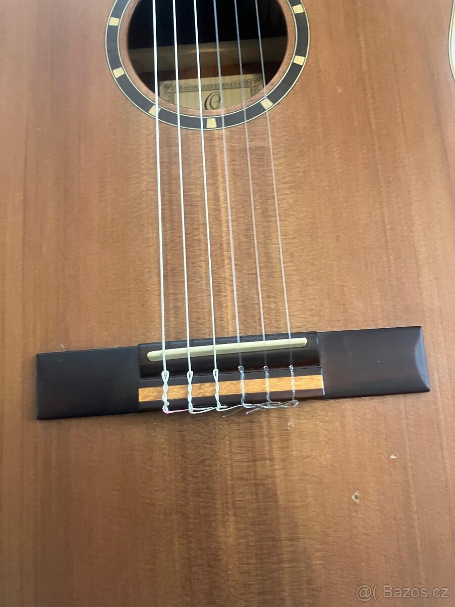Klasická elektroakustická kytara - 13