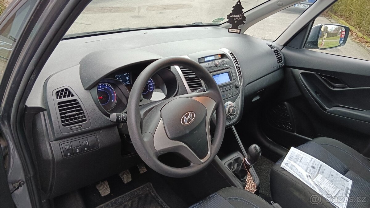 Hyundai ix20 1.4I - 13