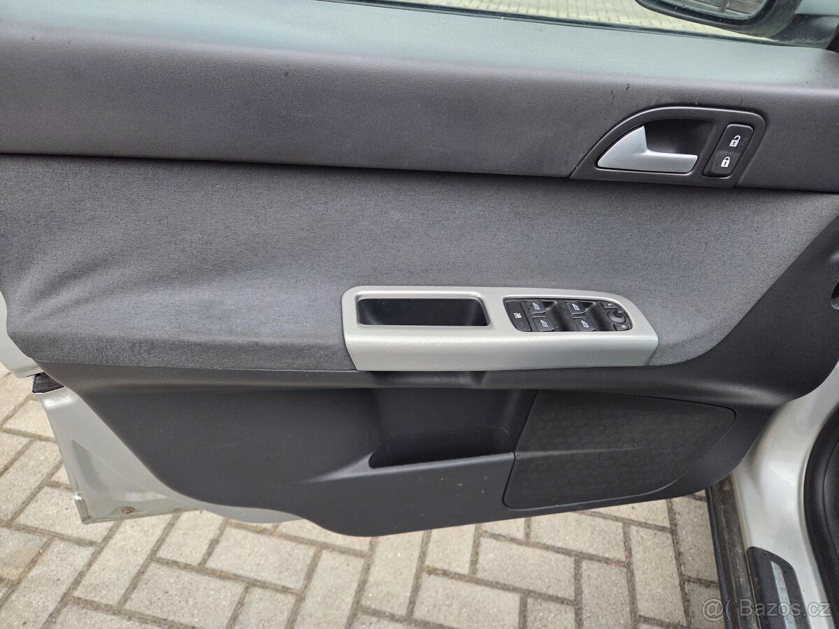 Volvo V50, 1.6D 80kW KLIMA - 13