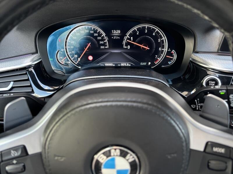 BMW Řada 5 540iX Drive, 250kW, ČR, DPH - 13
