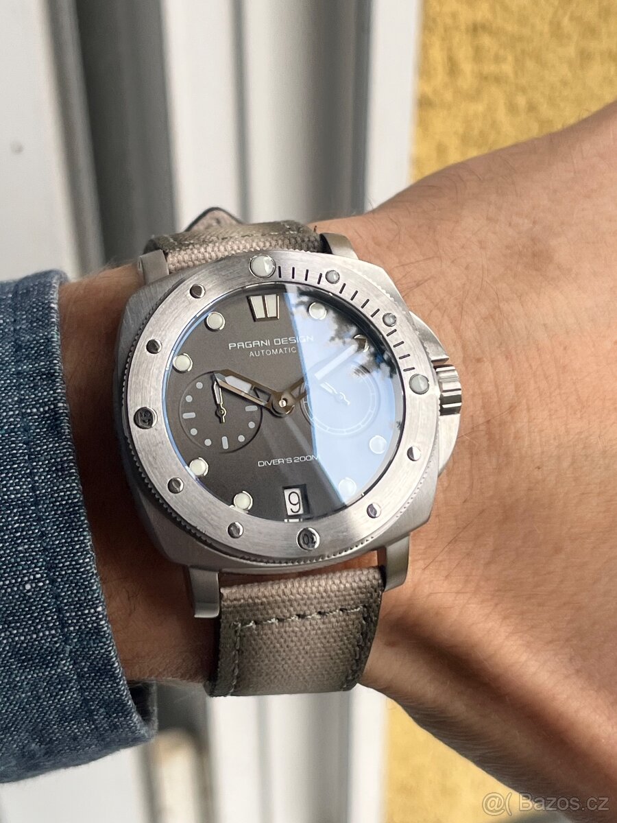 Pagani Design Automatic – Diver’s 200M - 13