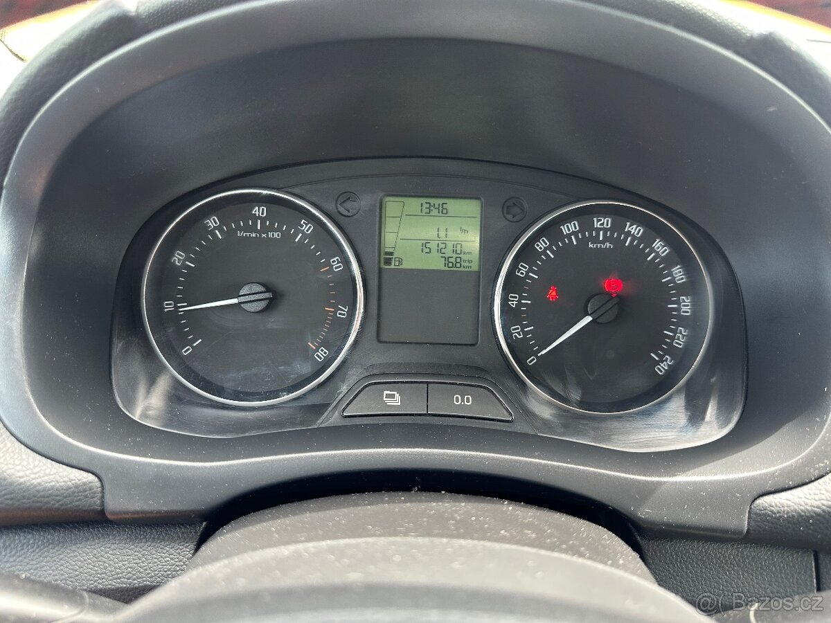 Skoda roomster 1.2 tsi 63kw edice Noire - 13