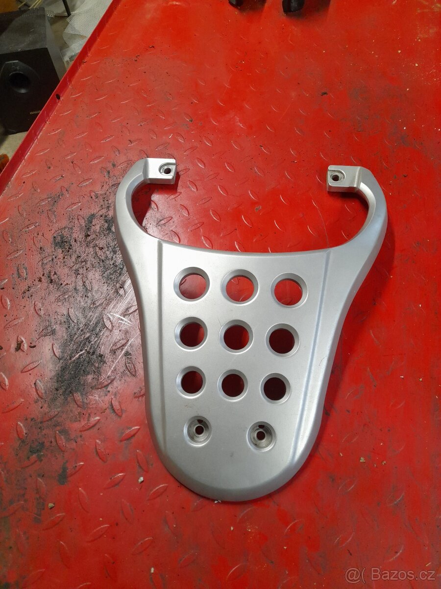 Suzuki 650 xf freewind - 13