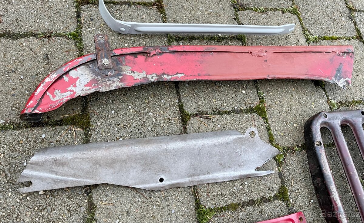 Jawa 250 350 perak - díly - 13