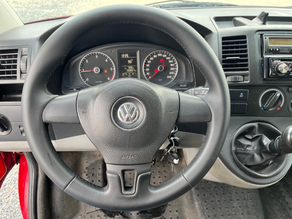 Volkswagen Transporter T5 L2 2.0 TDi 103kW - 13