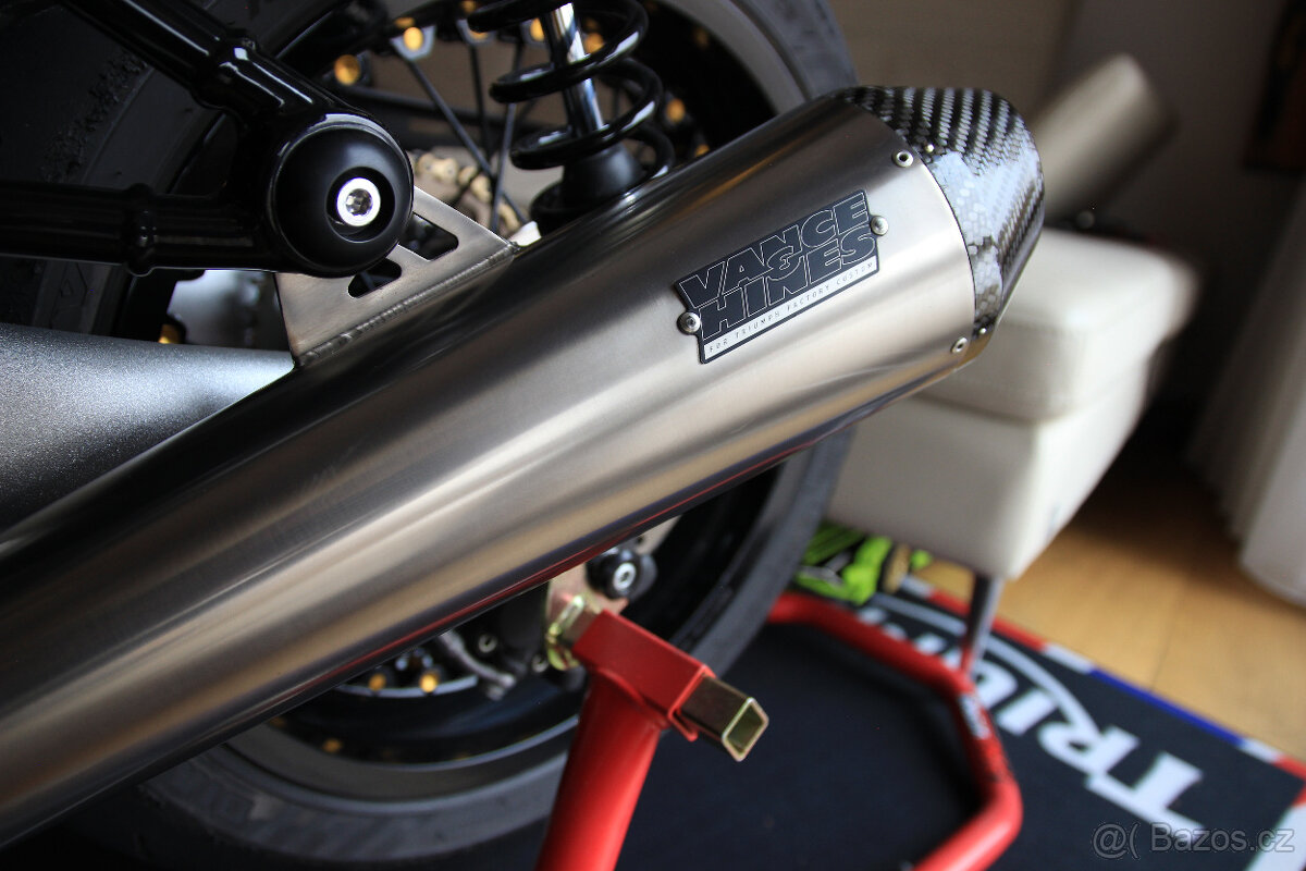 Triumph Thruxton TFC 1200. 386/750. 10 693 km - 13