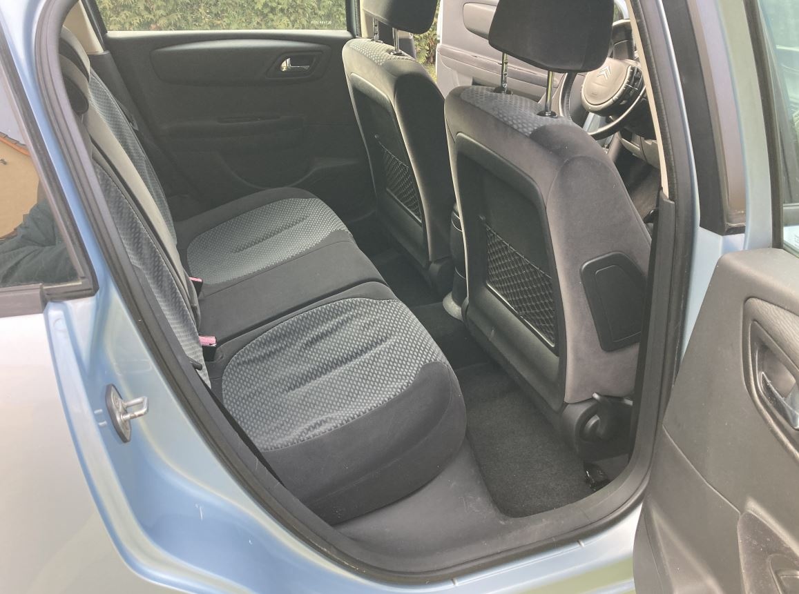 Citroën C4 1.6HDi KLIMA TEMPOMAT MANUÁL - 13