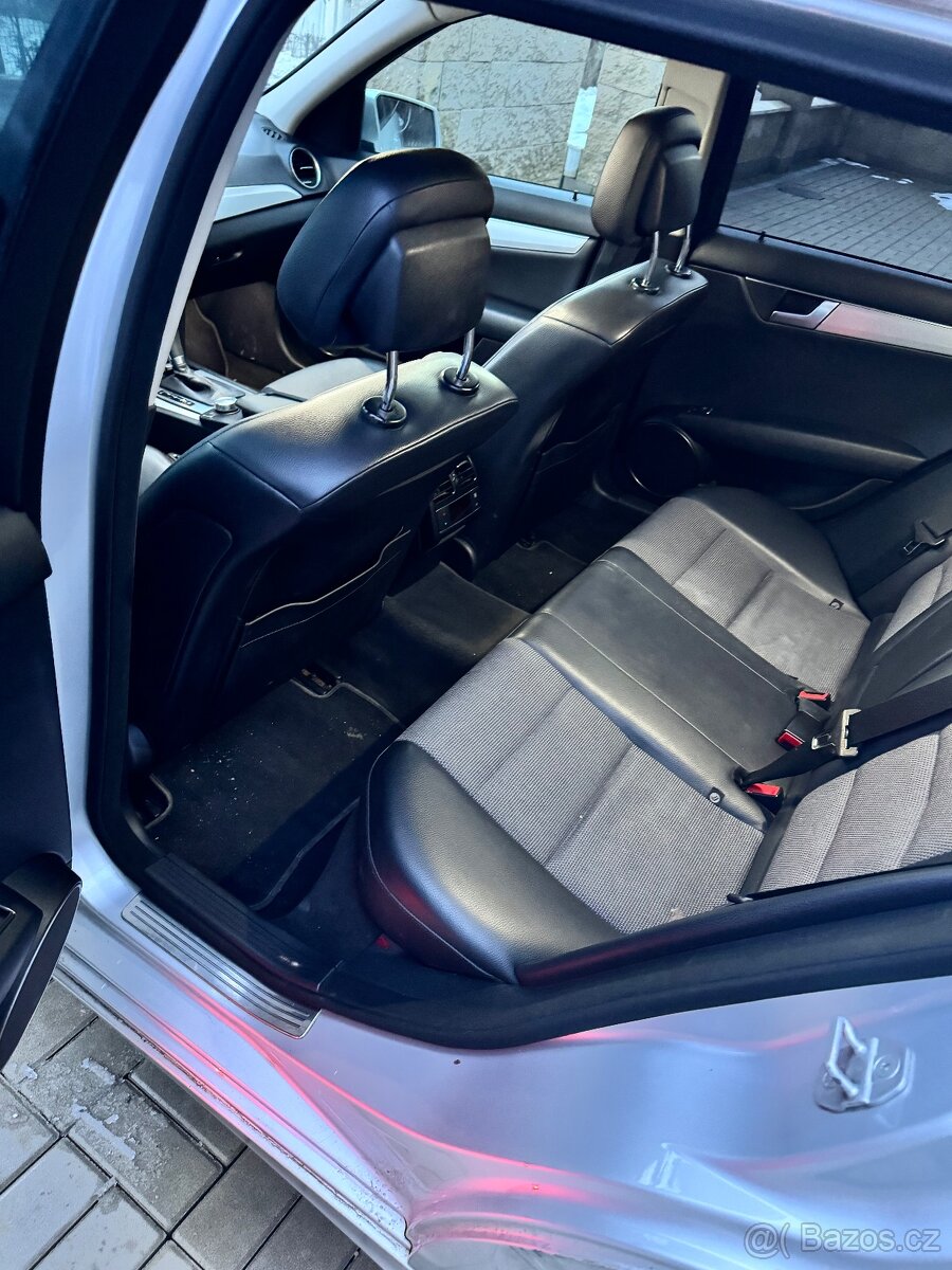 Prodám Mercedes - Benz C220 CDI Avantgarde - 13