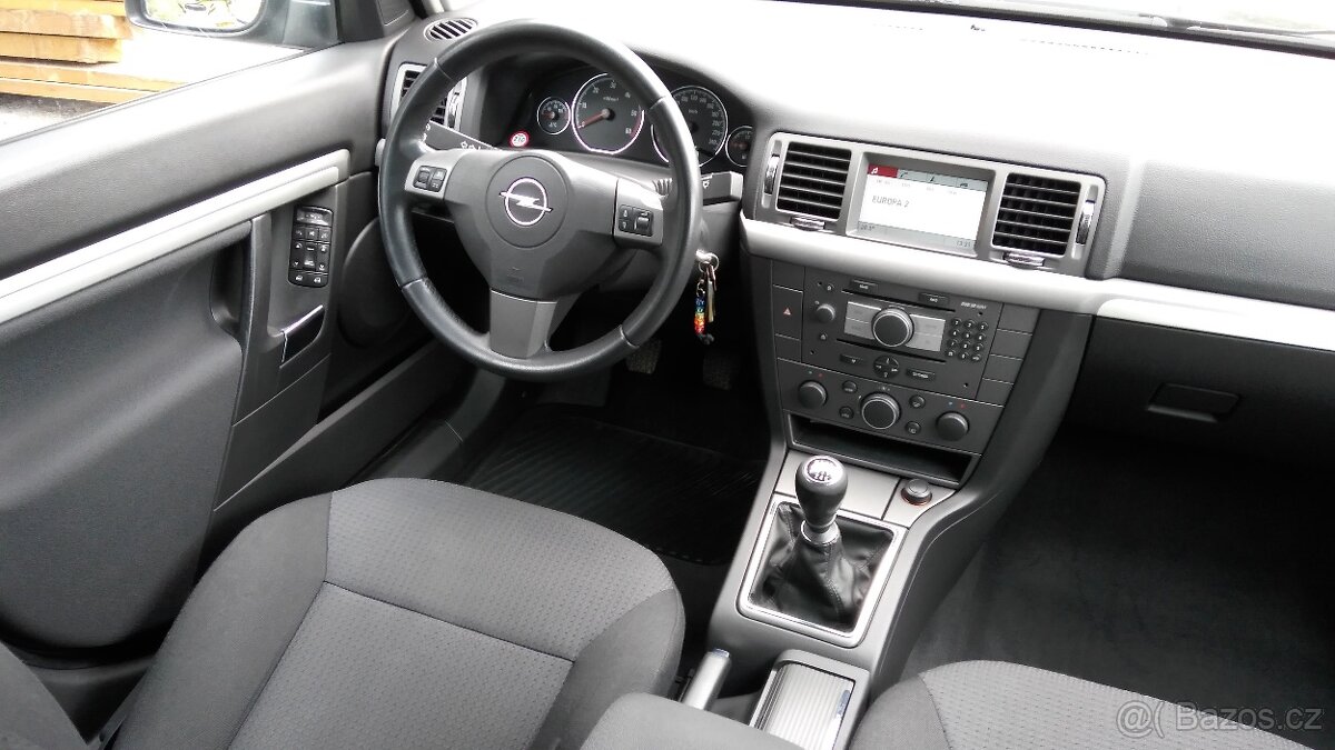 OPEL SIGNUM 1.9 CDTI 110KW - 13