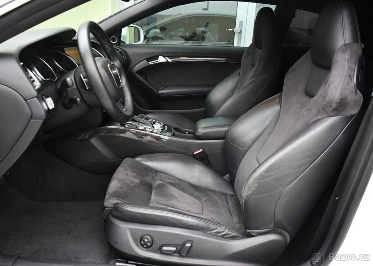 Audi RS5 4.2FSI V8 QUATTRO B&O CARBON - 13