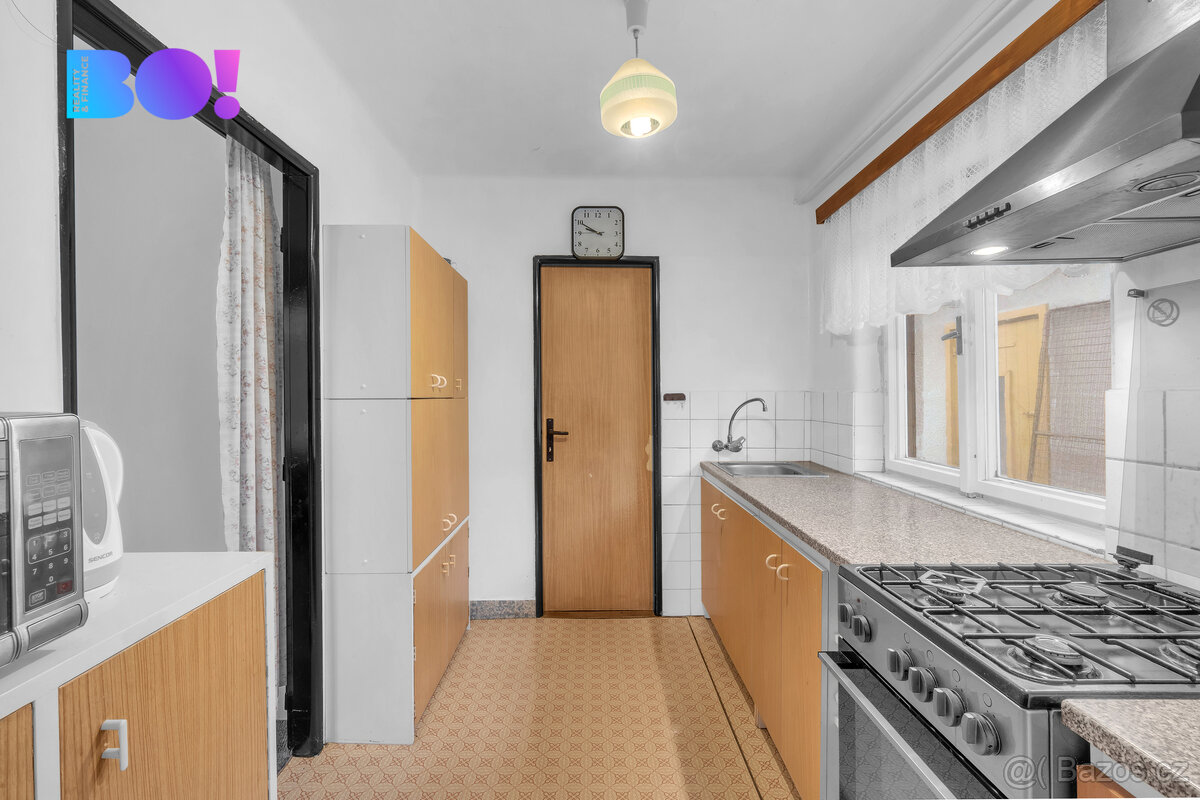 Prodej rodinného domu, 114 m2, pozemek 2068 m2, Za tratí, Tř - 13