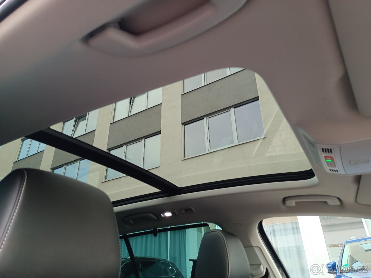 Škoda Superb 3 iV Combi TSI 160kW DSG L&K - záruka Autodraft - 13