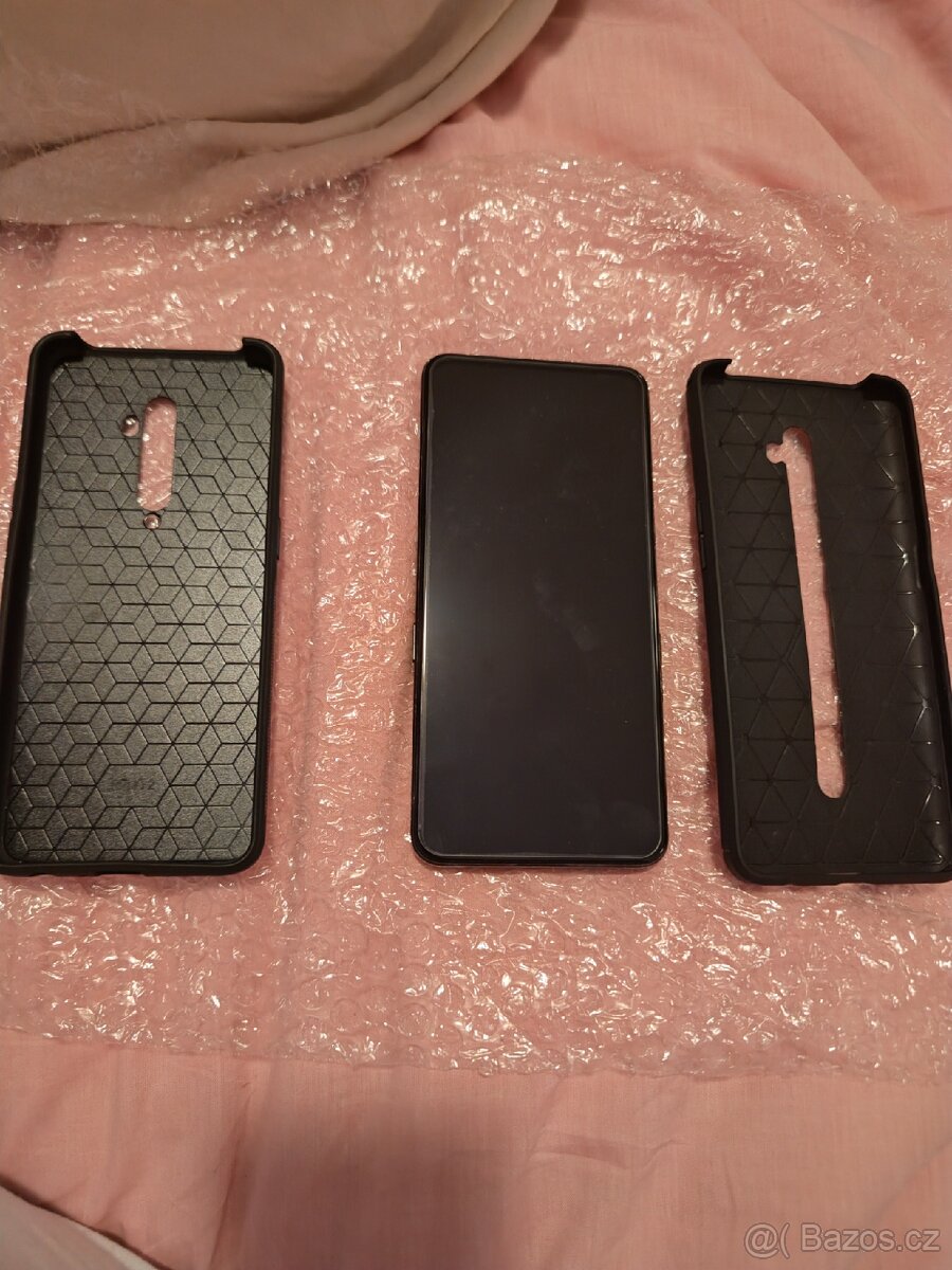 Oppo reno 2 zánovní - 13