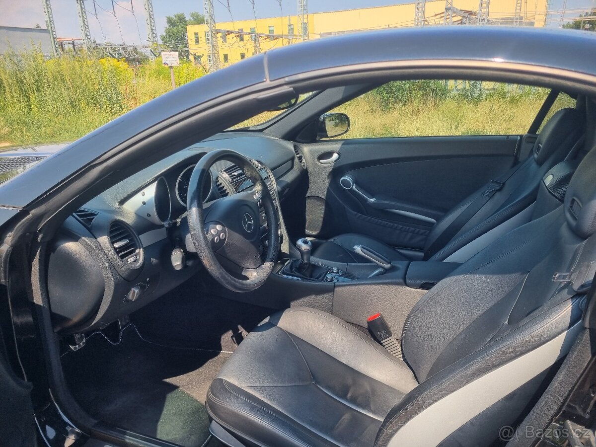 Prodám Mercedes Benz SLK 200 - 13