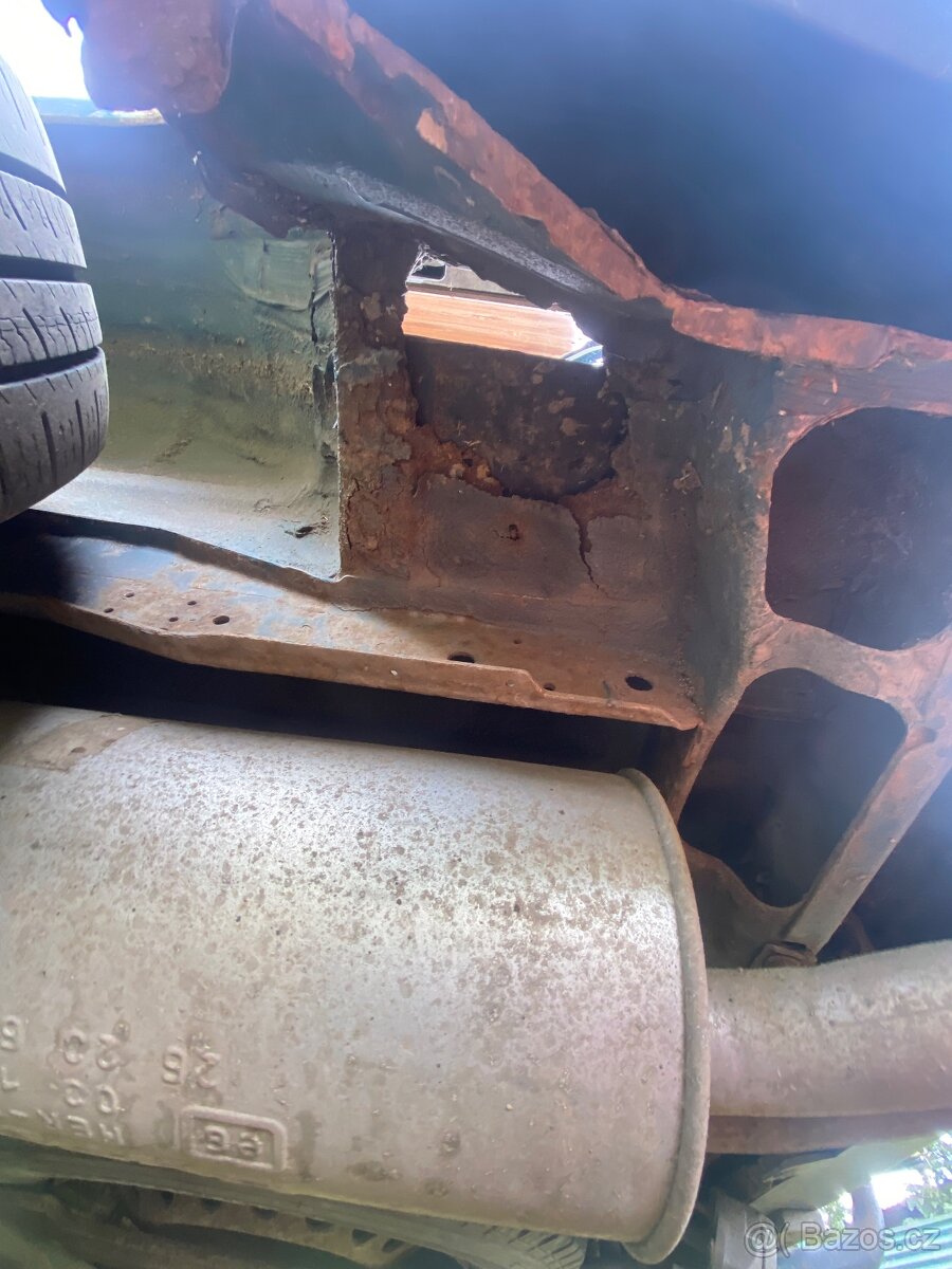 Vw transporter T4 2,5 tdi 75kW - 13