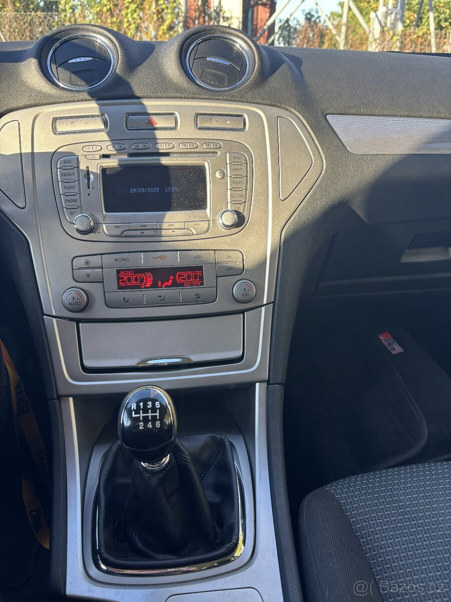 Ford Mondeo Kombi MK4 - 13